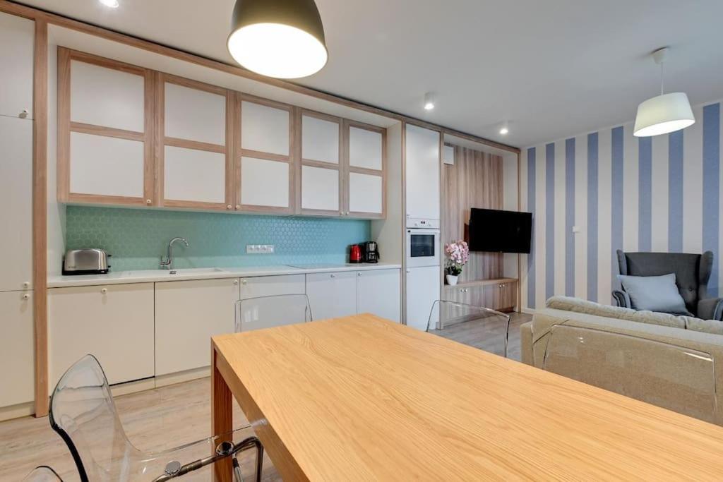 Central Apartments Gdanskt15 ภายนอก รูปภาพ