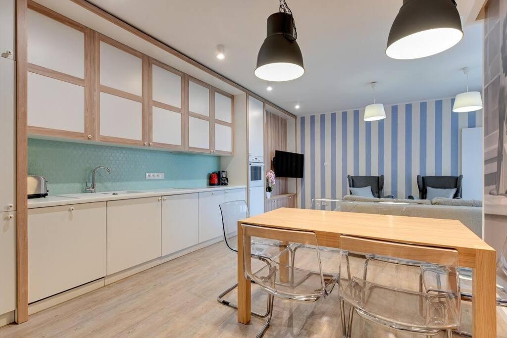 Central Apartments Gdanskt15 ภายนอก รูปภาพ